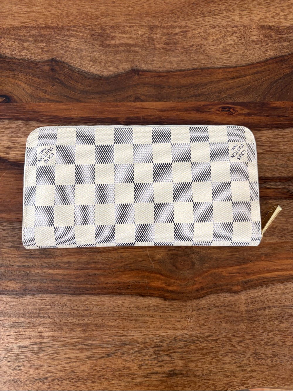 Louis Vuitton Damier Azur Zippy Wallet